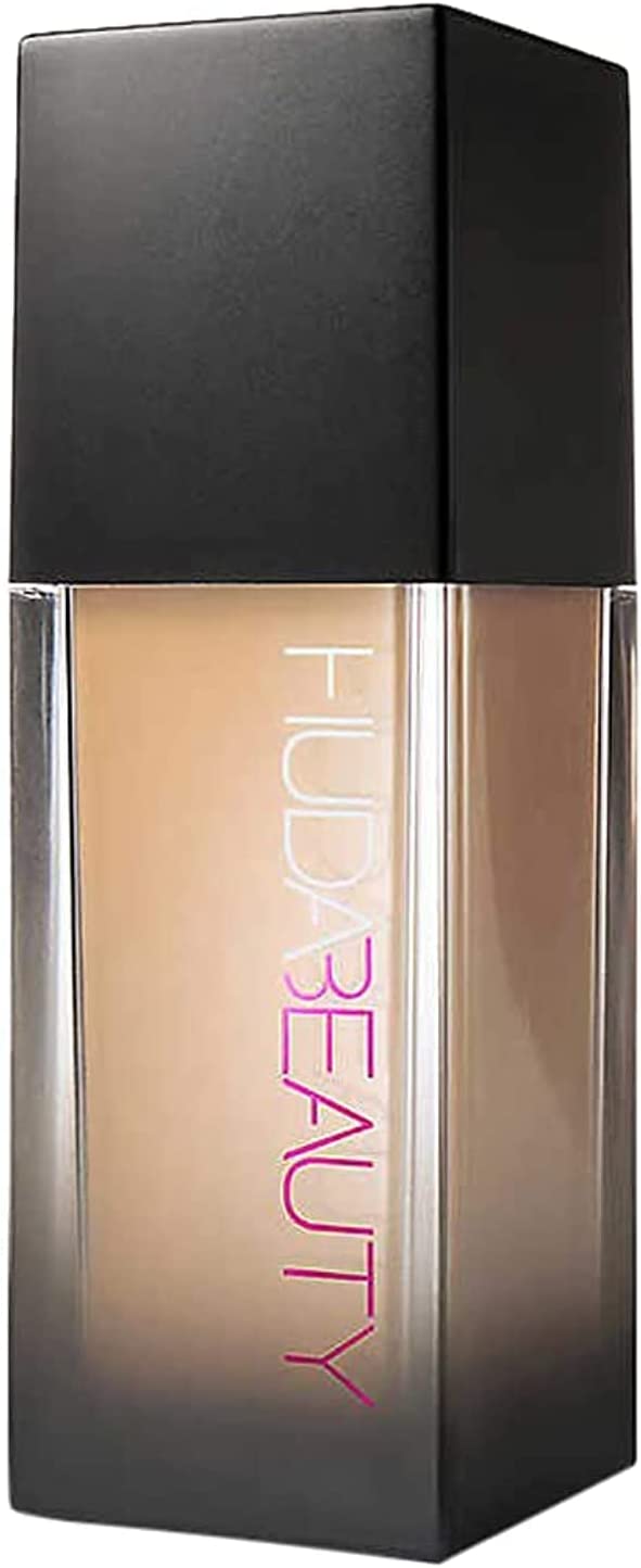 foundation huda beauty