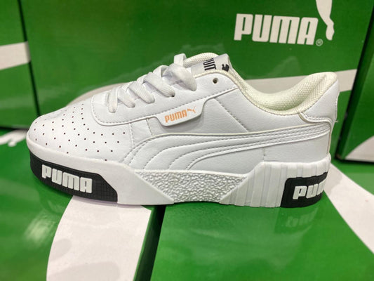 PUMA حذاء